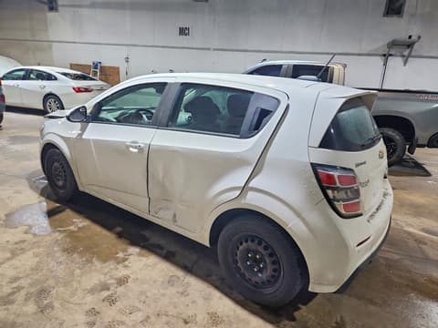 2019 Chevrolet Sonic, VIN 1G1JG6SB4K4126710. Фото 2 з 6 з аукціону Copart. Каталог авто зі США OpenDataCar.