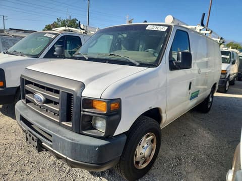 2010 Ford E-250, VIN 1FTNE2EL1ADA17826. Фото 1 из 6 с аукциона Copart. Каталог авто из США OpenDataCar.