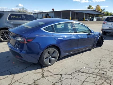 2018 Tesla Model 3, VIN 5YJ3E1EA1JF022520. Фото 3 з 6 з аукціону Copart. Каталог авто зі США OpenDataCar.