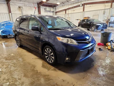 2018 Toyota Sienna, VIN 5TDDZ3DC4JS207048. Фото 4 з 6 з аукціону Copart. Каталог авто зі США OpenDataCar.