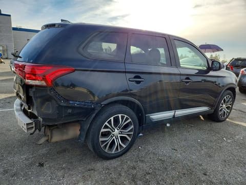 2018 Mitsubishi Outlander, VIN JA4AD2A31JJ003976. Zdjęcie 3 z 6 z aukcji Copart. Katalog aut z USA OpenDataCar.