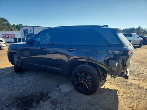 2025 Jeep Grand Cherokee, VIN 1C4RJGBG0SC328026. Фото 2 из 6 с аукциона Copart. Каталог авто из США OpenDataCar.