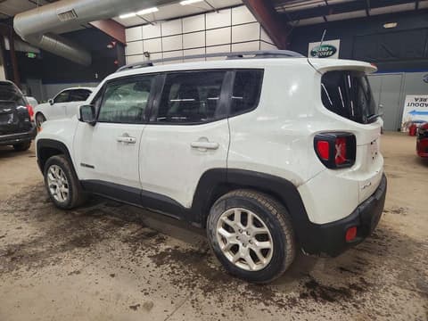 2018 Jeep Renegade, VIN ZACCJBBB5JPG96113. Фото 2 из 6 с аукциона Copart. Каталог авто из США OpenDataCar.