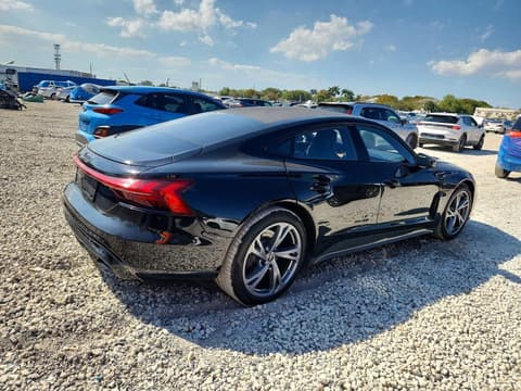 2024 Audi e-tron GT, VIN WAUDJBFW5R7000230. Фото 3 з 6 з аукціону Copart. Каталог авто зі США OpenDataCar.