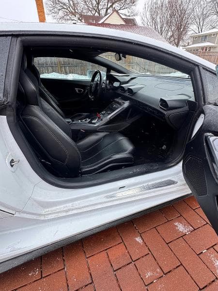 2015 Lamborghini Huracan, VIN ZHWUC1ZF8FLA03249. Фото 5 з 6 з аукціону Copart. Каталог авто зі США OpenDataCar.