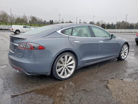 2013 Tesla Model S, VIN 5YJSA1DP3DFP14845. Фото 3 з 6 з аукціону Copart. Каталог авто зі США OpenDataCar.