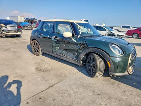 2024 Mini Cooper, VIN WMW53DK04R2V45733. Фото 4 з 6 з аукціону Copart. Каталог авто зі США OpenDataCar.