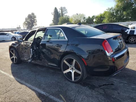 2016 Chrysler 300, VIN 2C3CCAAG5GH238328. Фото 2 з 6 з аукціону Copart. Каталог авто зі США OpenDataCar.