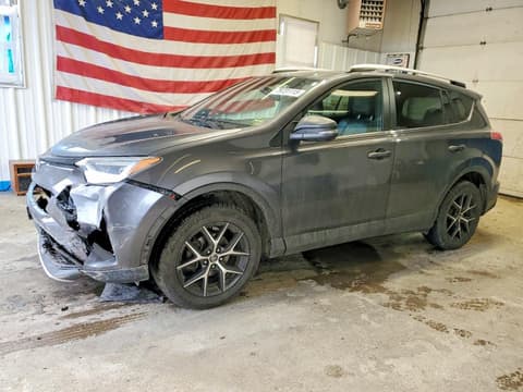 2016 Toyota RAV4, VIN 2T3JFREV7GW451170. Фото 1 з 6 з аукціону Copart. Каталог авто зі США OpenDataCar.