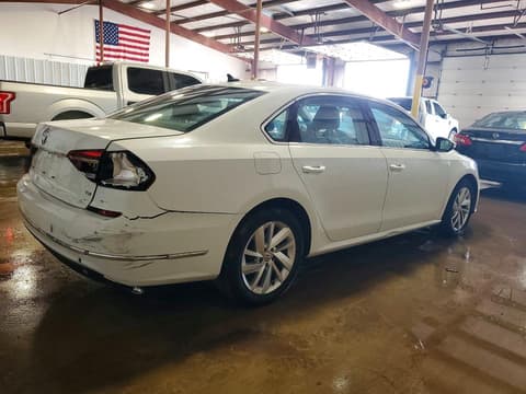 2018 Volkswagen Passat, VIN 1VWBA7A36JC009516. Фото 3 з 6 з аукціону Copart. Каталог авто зі США OpenDataCar.
