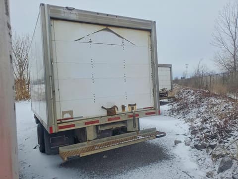 2015 Ford Econoline, VIN 1FDWE4FL8FDA14911. Zdjęcie 2 z 6 z aukcji Copart. Katalog aut z USA OpenDataCar.