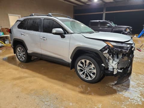 2025 Toyota RAV4, VIN 2T3C1RFV0SW417358. Фото 4 з 6 з аукціону Copart. Каталог авто зі США OpenDataCar.