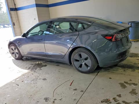 2023 Tesla Model 3, VIN 5YJ3E1EB8PF663942. Фото 2 з 6 з аукціону Copart. Каталог авто зі США OpenDataCar.