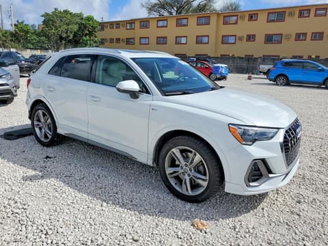 2020 Audi Q3, VIN WA1DECF32L1102799. Фото 4 из 6 с аукциона Copart. Каталог авто из США OpenDataCar.