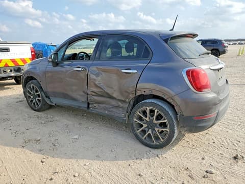 2017 Fiat 500X, VIN ZFBCFXCB1HP525155. Фото 2 из 6 с аукциона Copart. Каталог авто из США OpenDataCar.