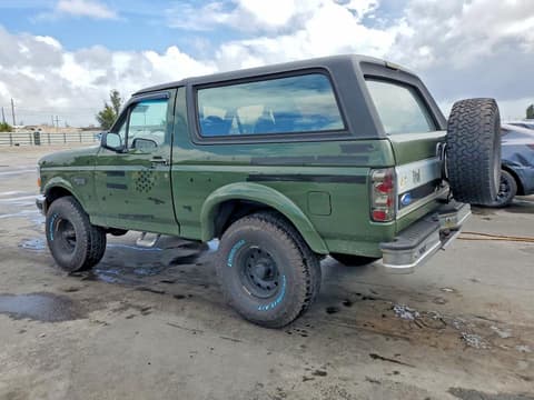 1996 Ford Bronco, VIN 1FMEU15N5TLB62693. Фото 2 з 6 з аукціону Copart. Каталог авто зі США OpenDataCar.