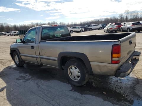 2000 Gmc Sierra, VIN 1GTEC14V1YE399413. Фото 2 з 6 з аукціону Copart. Каталог авто зі США OpenDataCar.