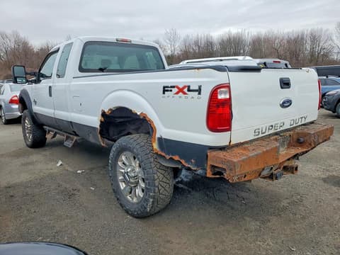 2011 Ford F-350 Super Duty, VIN 1FT8X3BT9BEA33740. Фото 2 з 6 з аукціону Copart. Каталог авто зі США OpenDataCar.