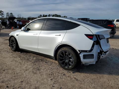 2025 Tesla Model Y, VIN 7SAYGDED2SA371571. Фото 2 з 6 з аукціону Copart. Каталог авто зі США OpenDataCar.