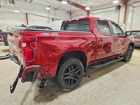 2022 Chevrolet Silverado, VIN 3GCUYEED3NG214678. Фото 3 з 6 з аукціону Copart. Каталог авто зі США OpenDataCar.