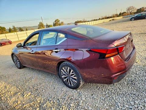 2023 Nissan Altima, VIN 1N4BL4DV7PN325003. Фото 2 з 6 з аукціону Copart. Каталог авто зі США OpenDataCar.