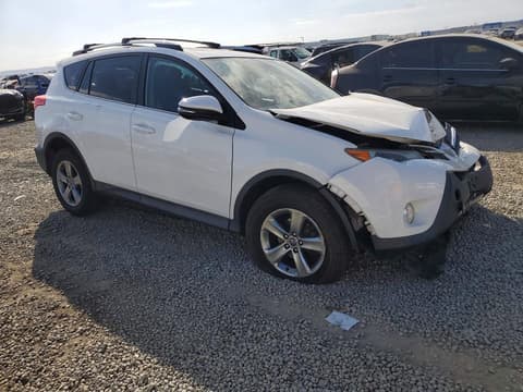 2015 Toyota RAV4, VIN 2T3WFREV7FW216241. Zdjęcie 4 z 6 z aukcji Copart. Katalog aut z USA OpenDataCar.