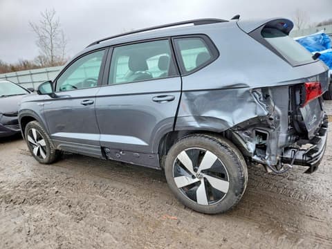 2024 Volkswagen Taos, VIN 3VV8X7B23RM069220. Фото 2 из 6 с аукциона Copart. Каталог авто из США OpenDataCar.