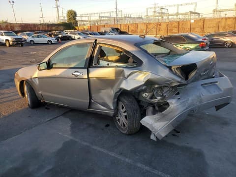 2008 Ford Focus, VIN 1FAHP33N58W228131. Фото 2 з 6 з аукціону Copart. Каталог авто зі США OpenDataCar.