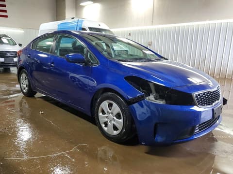 2018 Kia Forte, VIN 3KPFK4A7XJE177607. Zdjęcie 4 z 6 z aukcji Copart. Katalog aut z USA OpenDataCar.