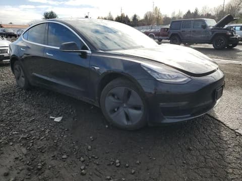 2019 Tesla Model 3, VIN 5YJ3E1EB3KF427465. Zdjęcie 4 z 6 z aukcji Copart. Katalog aut z USA OpenDataCar.