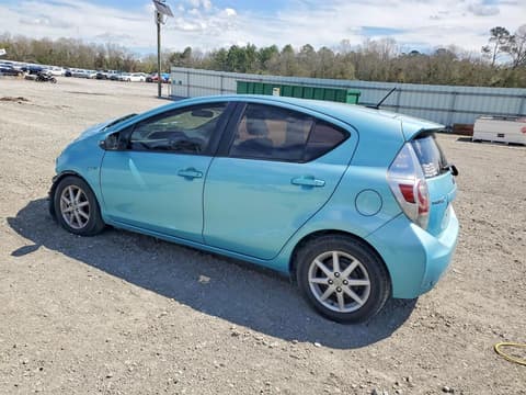 2013 Toyota Prius C, VIN JTDKDTB38D1056550. Фото 2 з 6 з аукціону Copart. Каталог авто зі США OpenDataCar.