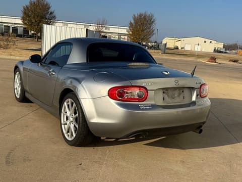 2009 Mazda MX-5 Miata, VIN JM1NC26F290204381. Фото 3 из 6 с аукциона Copart. Каталог авто из США OpenDataCar.