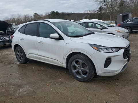 2023 Ford Escape, VIN 1FMCU9NZ8PUB19605. Фото 4 з 6 з аукціону Copart. Каталог авто зі США OpenDataCar.