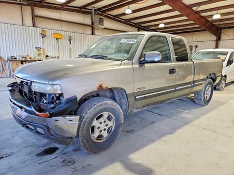 2000 Chevrolet Silverado, VIN 2GCEK19T2Y1268955. Фото 1 з 6 з аукціону Copart. Каталог авто зі США OpenDataCar.