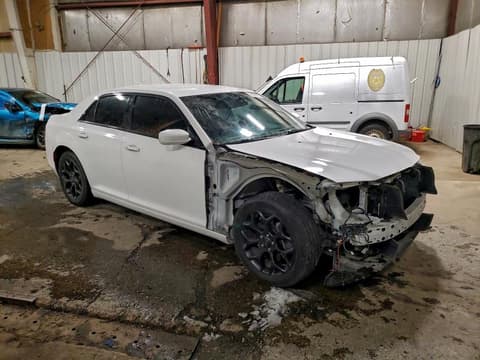 2019 Chrysler 300, VIN 2C3CCAGG8KH682528. Фото 4 из 6 с аукциона Copart. Каталог авто из США OpenDataCar.