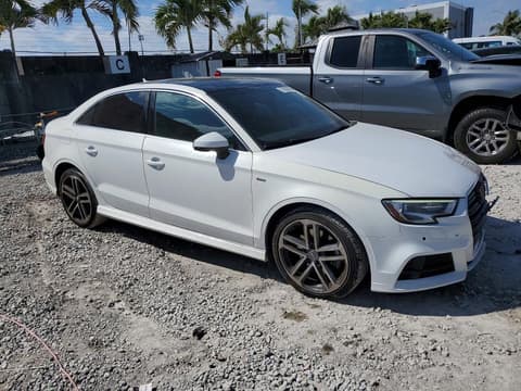 2018 Audi A3, VIN WAUGUGFF5J1035861. Фото 4 з 6 з аукціону Copart. Каталог авто зі США OpenDataCar.
