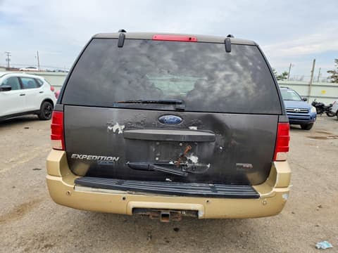 2006 Ford Expedition, VIN 1FMFU18556LA41070. Zdjęcie 6 z 6 z aukcji Copart. Katalog aut z USA OpenDataCar.