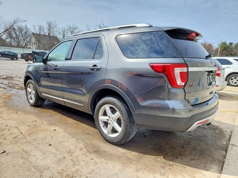 2016 Ford Explorer, VIN 1FM5K8D80GGA94330. Фото 2 з 6 з аукціону Copart. Каталог авто зі США OpenDataCar.
