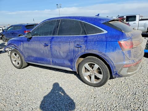 2021 Audi Q5 Sportback, VIN WA15AAFY1M2075381. Фото 2 з 6 з аукціону Copart. Каталог авто зі США OpenDataCar.