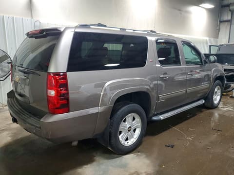 2013 Chevrolet Suburban, VIN 1GNSKJE75DR368424. Фото 3 з 6 з аукціону Copart. Каталог авто зі США OpenDataCar.