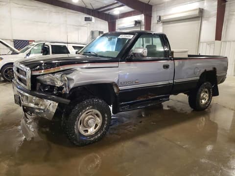 1995 Dodge Ram 2500, VIN 1B7KF26W5SS358247. Фото 1 из 6 с аукциона Copart. Каталог авто из США OpenDataCar.