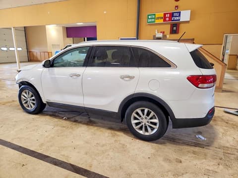 2017 Kia Sorento, VIN 5XYPGDA32HG329038. Zdjęcie 2 z 6 z aukcji Copart. Katalog aut z USA OpenDataCar.