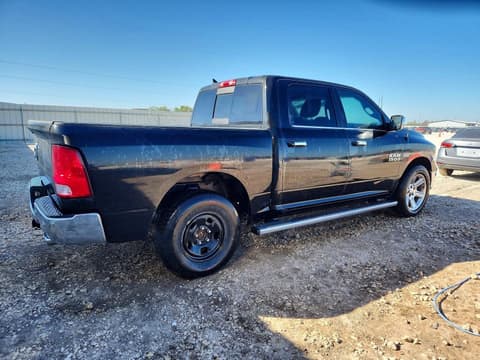 2018 Ram 1500, VIN 1C6RR6LT3JS149635. Фото 3 з 6 з аукціону Copart. Каталог авто зі США OpenDataCar.