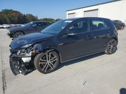 2017 Volkswagen GTI, VIN 3VW447AUXHM043850. Фото 1 из 6 с аукциона Copart. Каталог авто из США OpenDataCar.