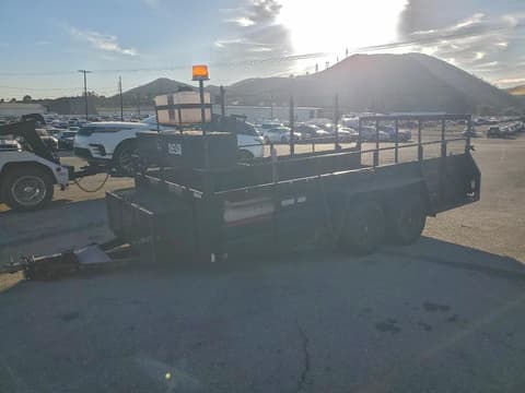 2013 Mlblt Util Trail, VIN 1M9BE1421DL516056. Zdjęcie 2 z 6 z aukcji Copart. Katalog aut z USA OpenDataCar.