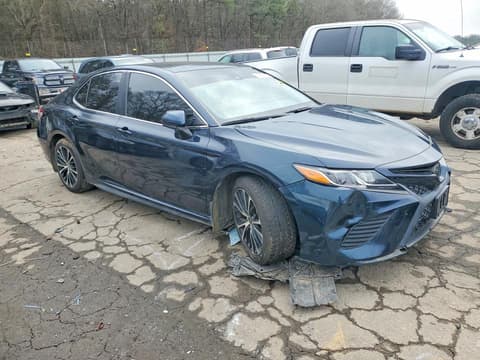 2020 Toyota Camry, VIN 4T1G11AK2LU366911. Фото 4 з 6 з аукціону Copart. Каталог авто зі США OpenDataCar.