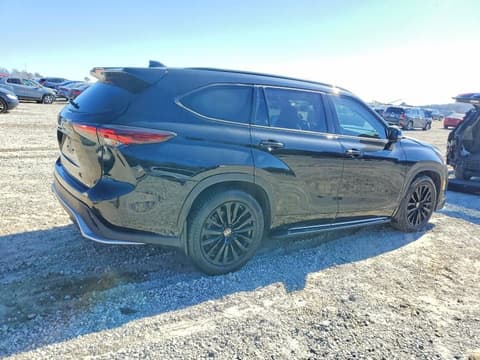 2024 Toyota Highlander, VIN 5TDKDRAH6RS529985. Фото 3 з 6 з аукціону Copart. Каталог авто зі США OpenDataCar.