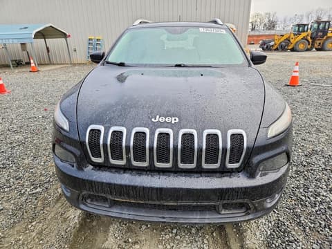 2018 Jeep Cherokee, VIN 1C4PJMCB6JD523193. Фото 5 из 6 с аукциона Copart. Каталог авто из США OpenDataCar.