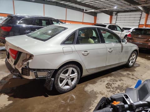 2013 Audi A4, VIN WAUFFCFL5DN030130. Фото 3 з 6 з аукціону Copart. Каталог авто зі США OpenDataCar.