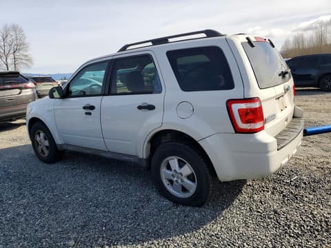 2010 Ford Escape, VIN 1FMCU0D75AKD34082. Zdjęcie 2 z 6 z aukcji Copart. Katalog aut z USA OpenDataCar.